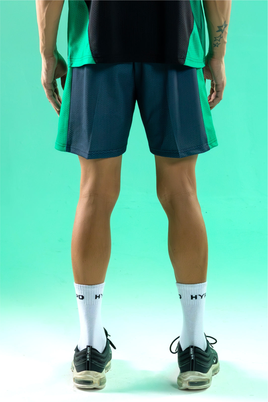 black/green training club mesh shorts mens 