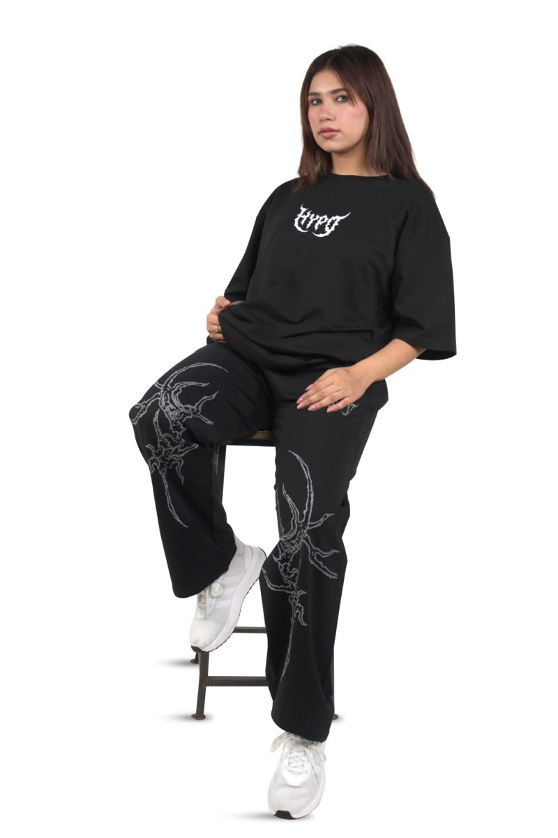 Black Grunge Straight Baggy Pants With Grey Print