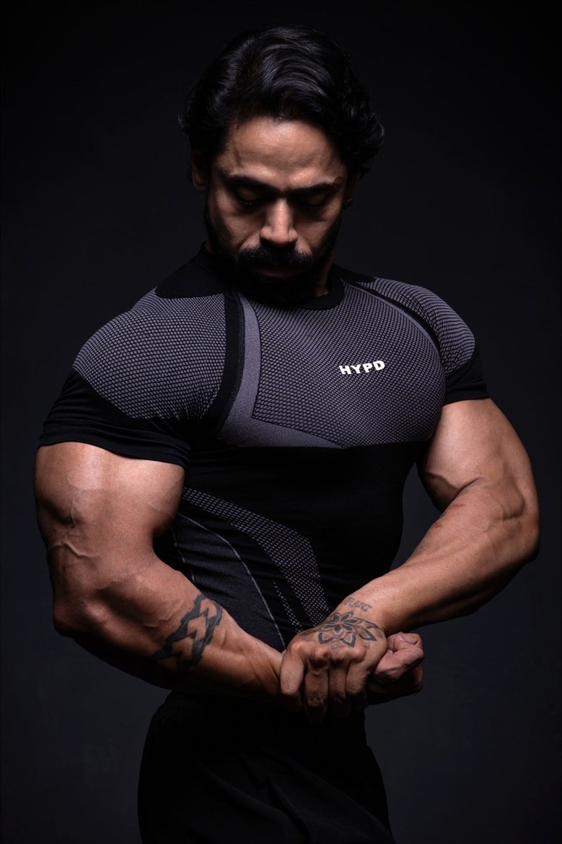 Black HYPEX Seamless Compression T-Shirt for Men